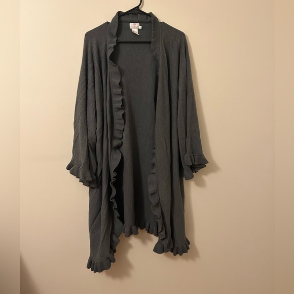 Hot in Hollywood Gray Ruffle Sweater - Picture 1 of 3